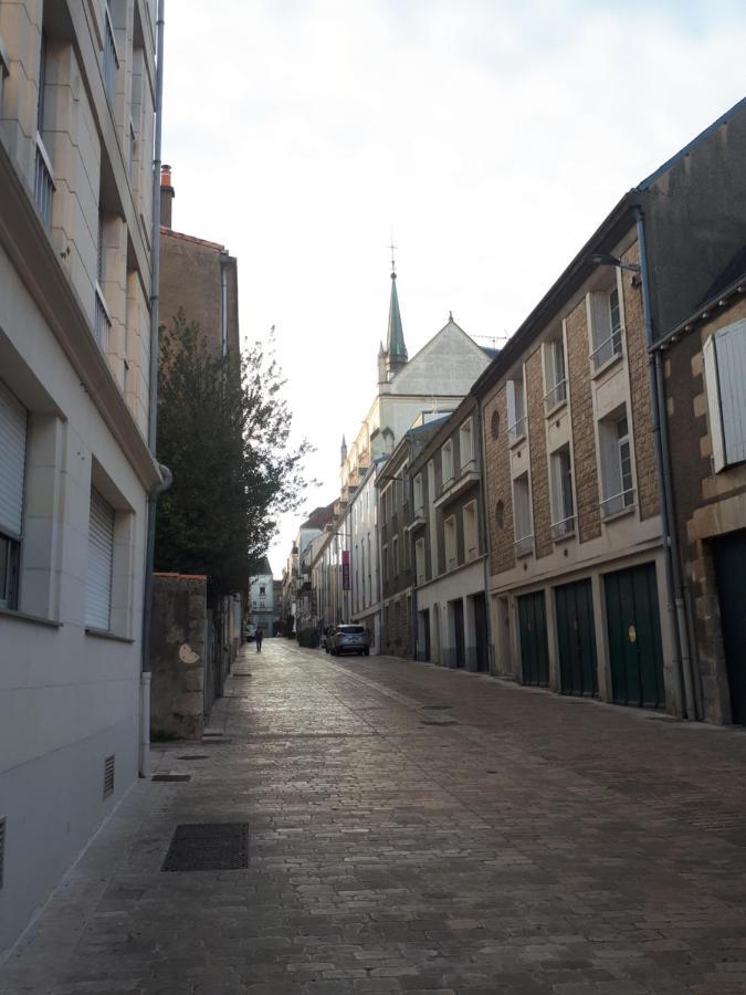 Apartmán Edouard Grimaux Poitiers Exteriér fotografie